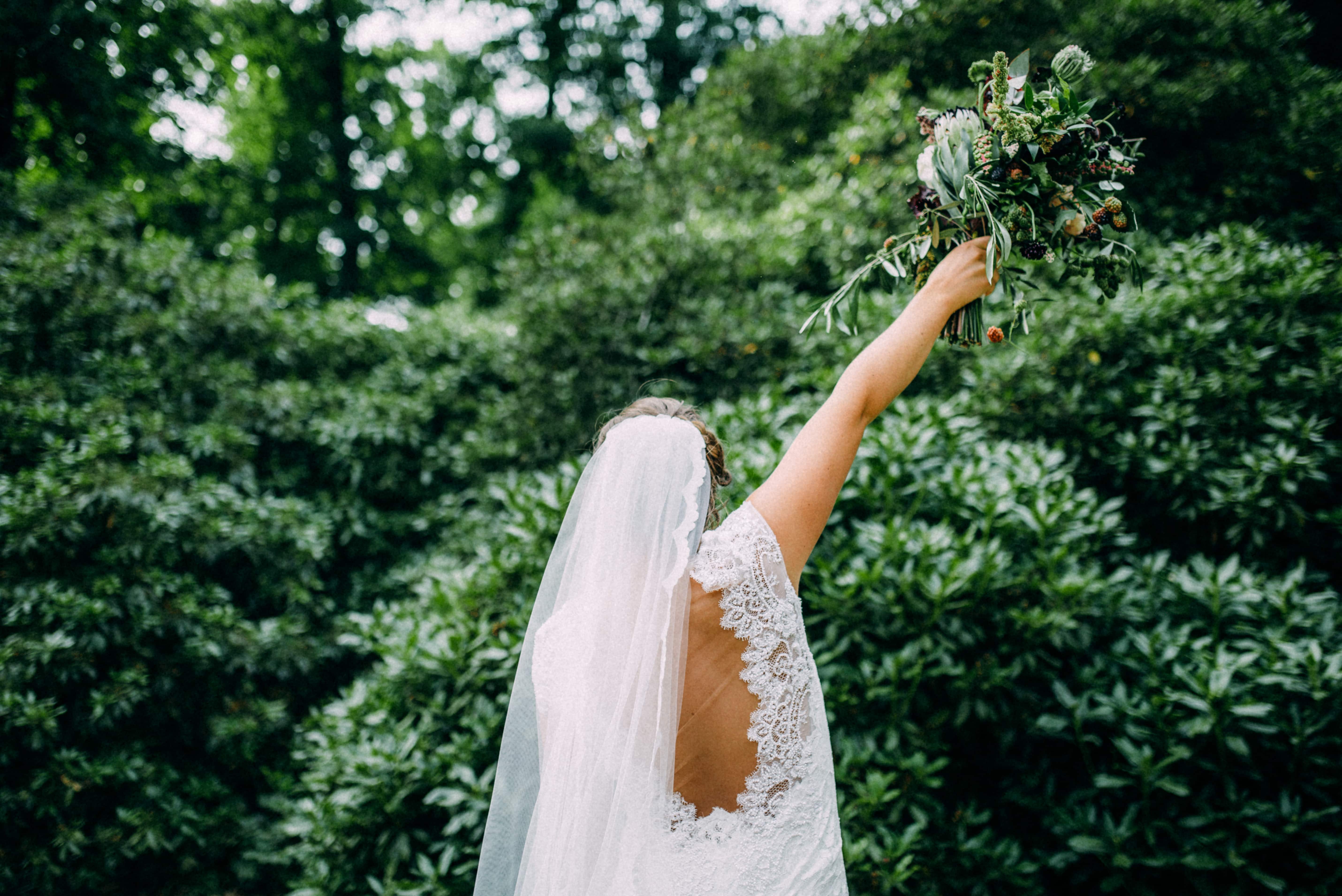 Bruiloft Lisanne & Mark – Landgoed Rhedenoord – NINA WEDDINGS – Tintelend Trouwen – Romy Dermout Photography-532-min